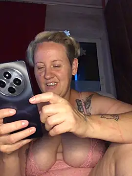 Snapshot of SofiaAmour chatting on 07-01-26, 06:41 SofiaAmour online show from 07-01-26, 06:41