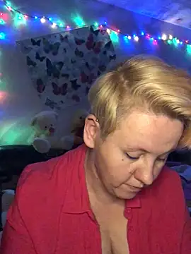 Snapshot of SofiaAmour chatting on 04-09-26, 08:04 SofiaAmour online show from 04-09-26, 08:04