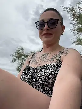 Lilithizm1 online show from 05-16-26, 01:32