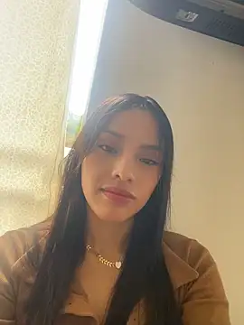 Mia-villalobos online show from 05-28-26, 02:01