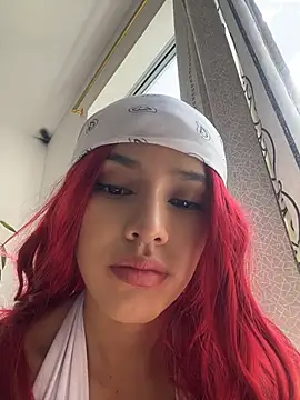 Mia-villalobos online show from 05-22-26, 03:43