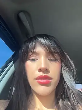 Mia-villalobos online show from 05-15-26, 01:20