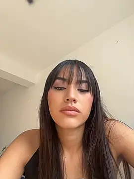 Mia-villalobos online show from 07-10-26, 01:44