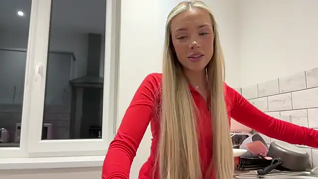 Naughtyblondex online show from 06-12-26, 09:56
