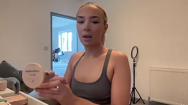 Naughtyblondex online show from 04-04-26, 01:50