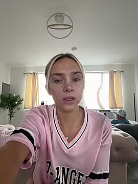 Naughtyblondex online show from 06-28-26, 12:33