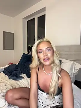 Naughtyblondex online show from 03-20-26, 11:28