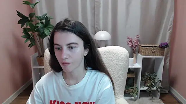 MistyBree online show from 03-11-26, 11:48