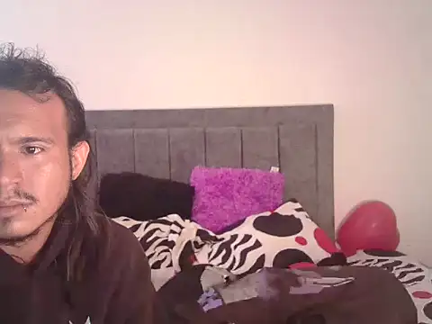 JadeYJacob online show from 03-18-26, 06:20