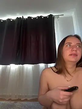 adellasweet online show from 04-01-26, 12:17