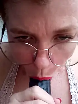 roxybykiss online show from 04-23-26, 05:25