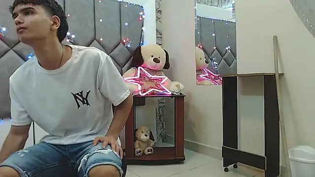 Steve Hotman online show from 04-03-26, 01:17