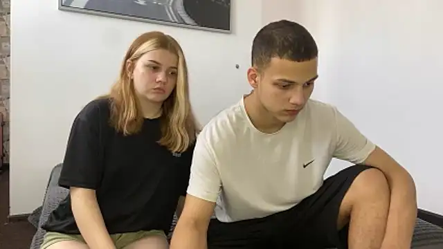 mirel couple online show from 04-17-26, 09:56