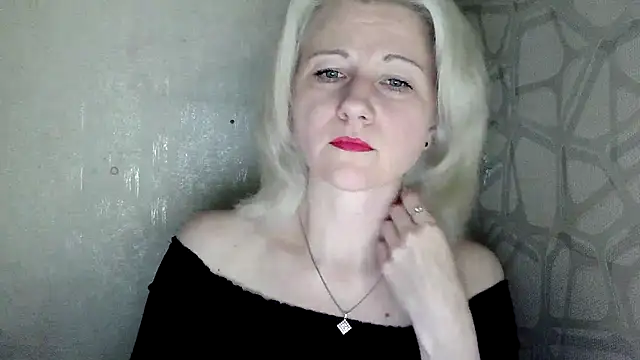 Katerina-Kissa online show from 05-26-26, 06:50