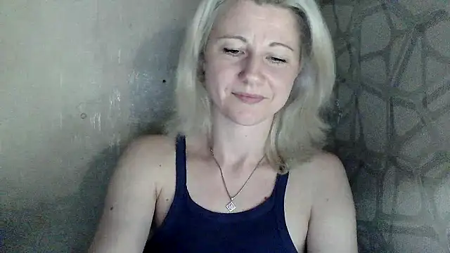Katerina-Kissa online show from 05-12-26, 06:36
