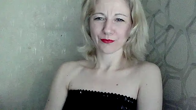 Snapshot of Katerina-Kissa chatting on 03-02-26, 07:32 Katerina-Kissa online show from 03-02-26, 07:32