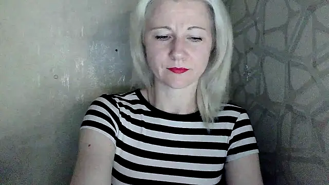 Katerina-Kissa online show from 05-22-26, 08:07