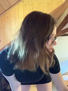 VelvetChloe online show from 03-24-26, 12:16