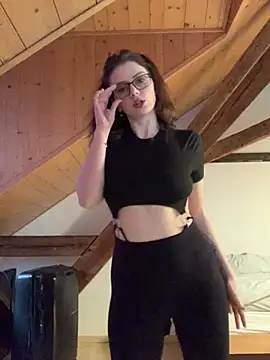 VelvetChloe online show from 03-26-26, 11:52