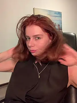 Snapshot of VelvetChloe chatting on 04-19-26, 07:49 VelvetChloe online show from 04-19-26, 07:49
