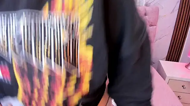 AbrilQuintana  online show from 03-19-26, 11:32