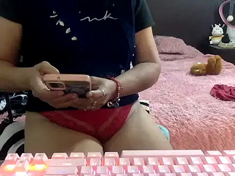 mommy-Milf online show from 03-27-26, 08:54