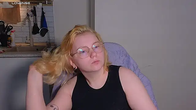 soft focus online show from 05-24-26, 04:56