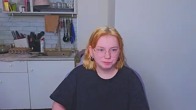 soft focus online show from 05-09-26, 04:49