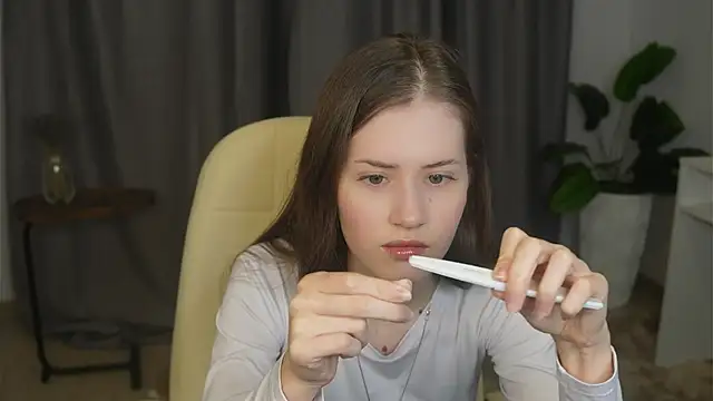 OdiIiaChavarria online show from 03-05-26, 02:13