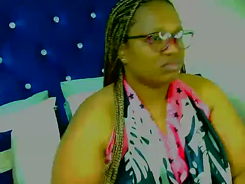 Cuddle Zee online show from 04-06-26, 03:02