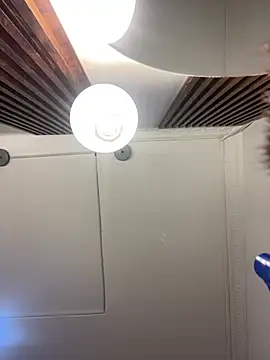 Emi rousse online show from 04-08-26, 12:28