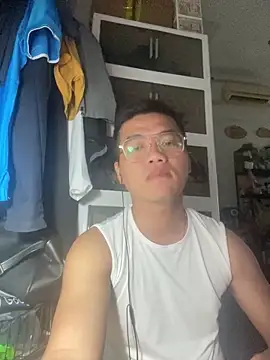 Gockhuatsg online show from 05-21-26, 07:33