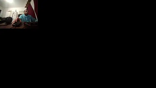 Snapshot of oroenbarra chatting on 06-18-26, 11:10 oroenbarra online show from 06-18-26, 11:10