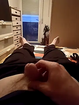 danyelC2 online show from 04-12-26, 06:33