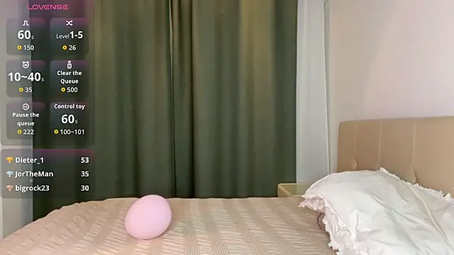 Lizacams online show from 05-30-26, 04:34