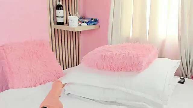 Eliza rossa online show from 03-26-26, 07:12