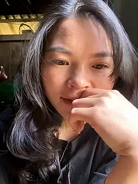 Annhiene online show from 03-03-26, 03:57