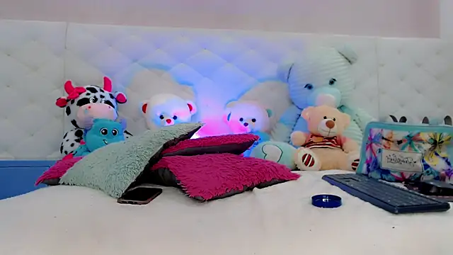 catriona queen16 online show from 04-05-26, 03:13