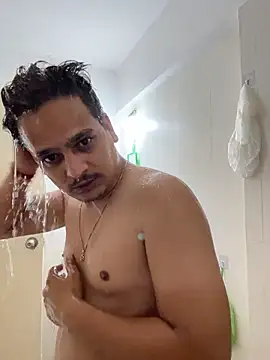 Snapshot of the_guy_u_desire chatting on 03-17-26, 12:08 the guy u desire online show from 03-17-26, 12:08