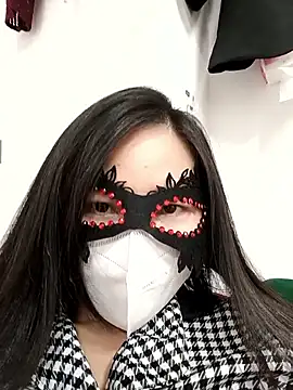 Snapshot of Suka-mon chatting on 03-08-26, 02:42 Suka-mon online show from 03-08-26, 02:42