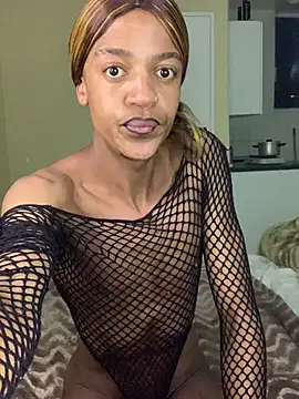 Kinky-Nicky04 online show from 06-26-26, 03:34