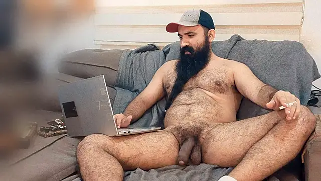 Snapshot of Barba_Negra_Fumador chatting on 05-11-26, 03:51 Barba Negra Fumador online show from 05-11-26, 03:51