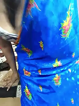 Glow Queen online show from 03-03-26, 05:53