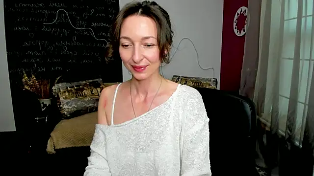 Kate Millersi online show from 07-31-26, 12:04
