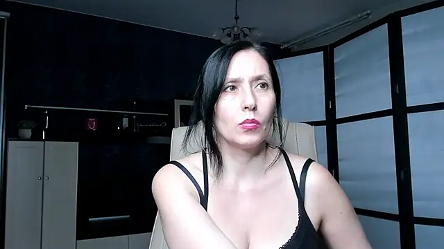 Lucky Milf online show from 07-09-26, 02:16