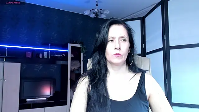 Lucky Milf online show from 07-06-26, 05:04