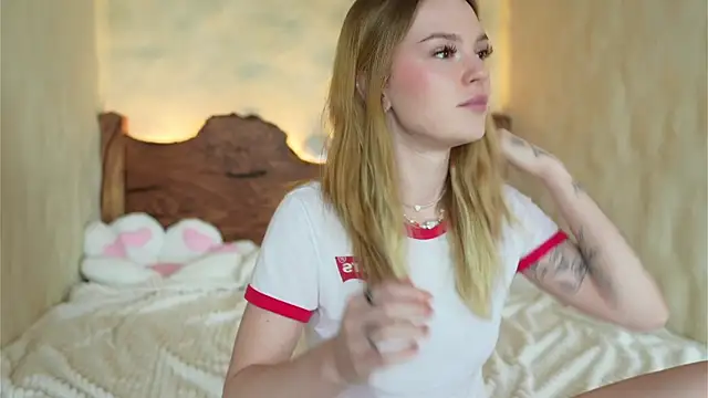 cyberl0ve  online show from 04-08-26, 11:33