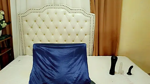 Seductive sophie online show from 08-03-26, 08:22