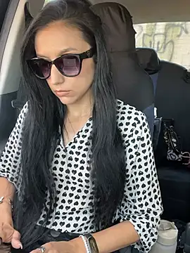 anamaria04 online show from 04-11-26, 01:37