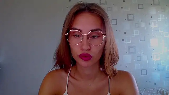 Snapshot of yourameliaa chatting on 07-11-26, 12:38 yourameliaa online show from 07-11-26, 12:38
